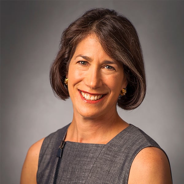 Diana Rauner headshot